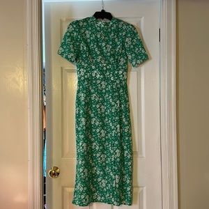 Green midi short sleeve dress